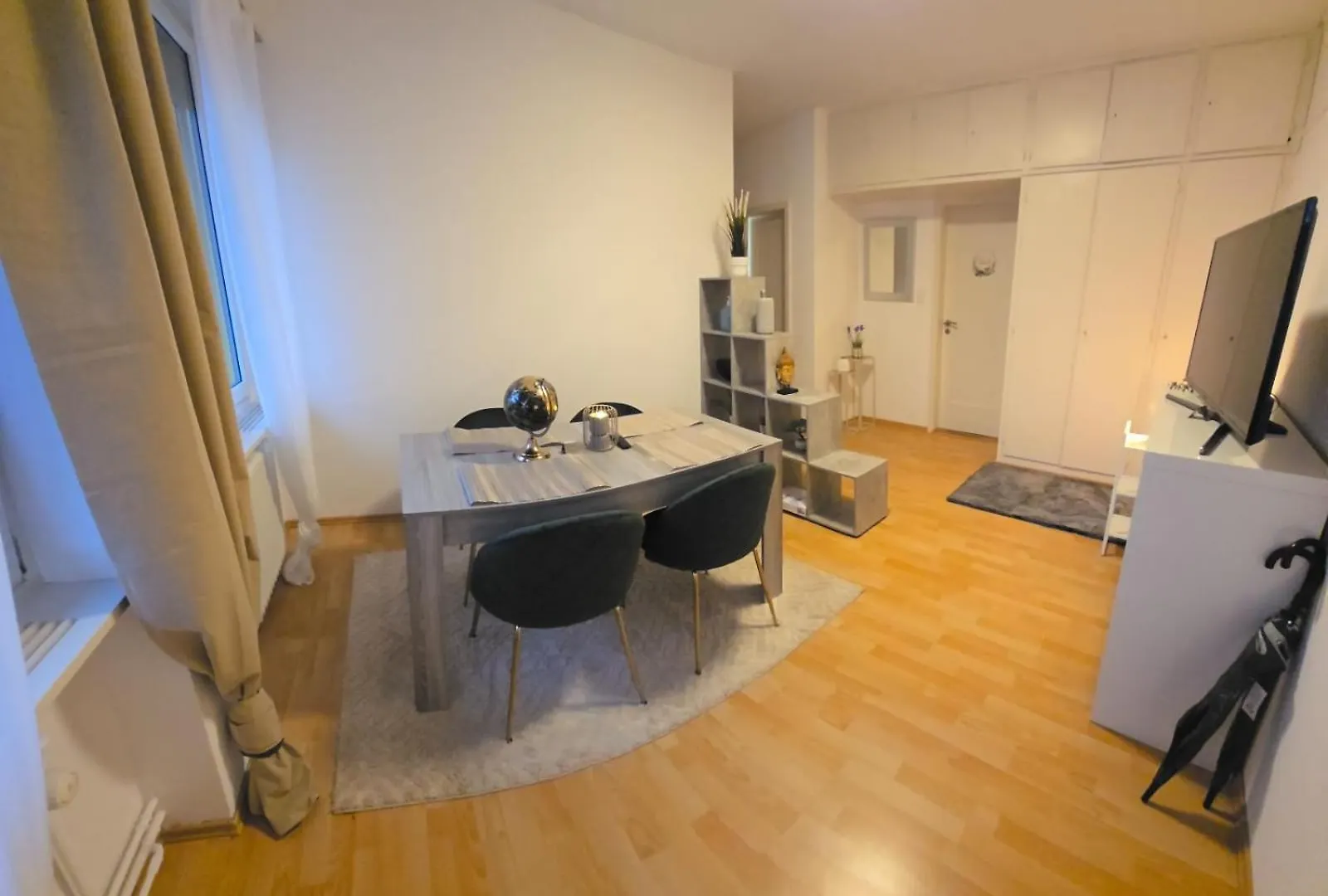 Lacasa-Mia Apartment Basel