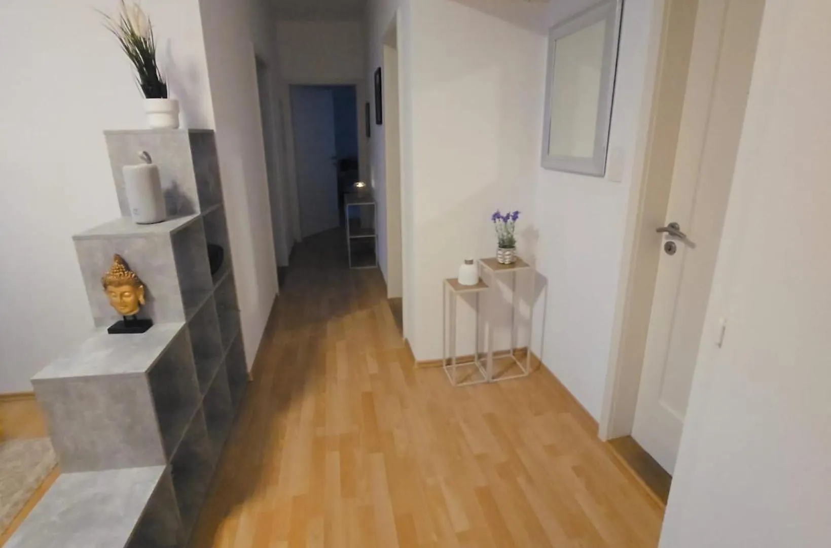 Lacasa-Mia Apartment Basel